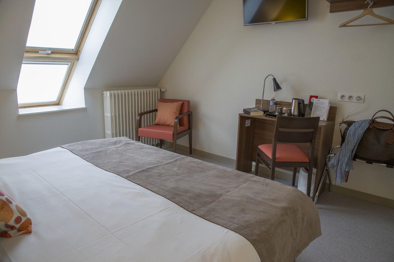 Logis Hôtel Restaurant Chaptal, Amboise Buitenkant foto